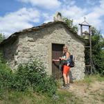 ...erreichen wir das Dorf Frassineta mit seiner kleinen Kapelle