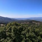 beeindruckend ist der weite Blick von der Terrasse. Sicher sass Francesco oft hier und bestaunte die Natur