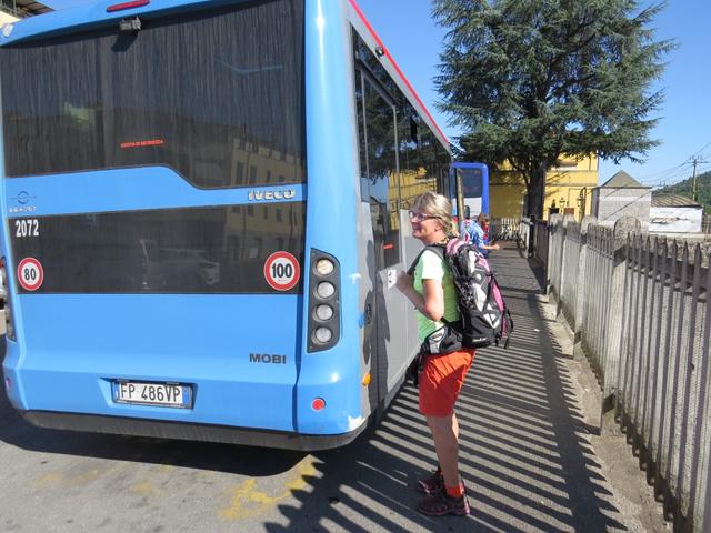 ...wo der Bus uns danach zurück nach Bibbiena fährt