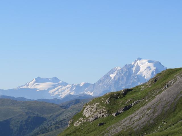 mit prachtvollem Blick zu Ötztaler und Ortler Alpen...