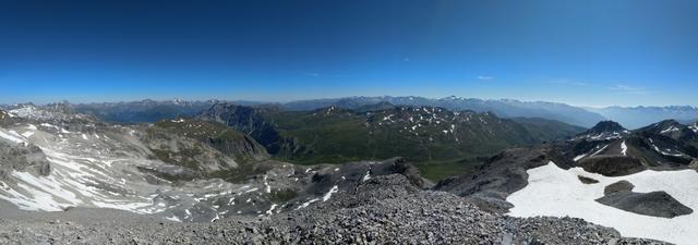 super schönes Breitbildfoto mit Blick ins Südtirol und Österreich