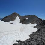 genervt das wir die Steigeisen zu Hause gelassen haben, wandern wir Richtung Piz Rims zurück...