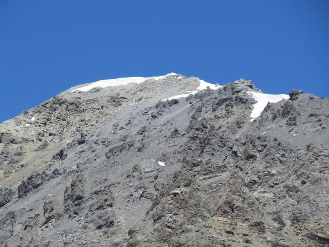 der leider noch schneebedeckte Piz Cristanas