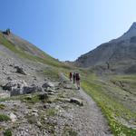 vor uns taucht die Fuorcla Val dal Botsch auf