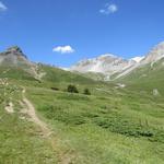 während dem Aufstieg, bestaunen wir die schöne Bergwelt