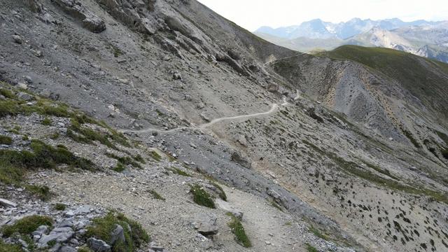 bei Chaschlot 2393 m.ü.M. ist das grün nun definitiv verschwunden...