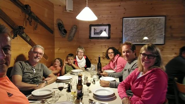 ...und das zusammensitzen mit der Familie Erni und Fäsi