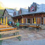 gut ausgeruht und mit einem reichhaltigen Frühstück im Bauch, starten wir die 3. Etappe