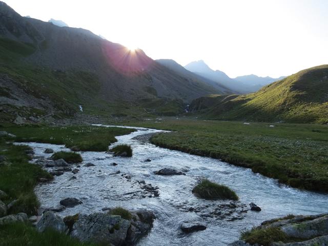 bei der Ebene Breites Wasser. Hier haben wir am Vortag eine Pause eingelegt