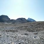 Panorama in die Schweiz mit der Breite Krone/Curuna Lada