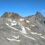 Blick auf Kronenjoch, Krone und Fluchthorn. 2023 ist der ganze Gipfelaufbau des Fluchthorn ins Tal gestürzt