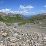 der Wanderweg führt uns alles weiter abwärts ins Val Fenga