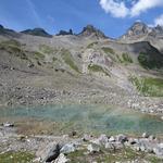 ...mit seinem schönen stahlblauen Bergsee