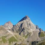 links von uns der kleine und grosse Piz Buin