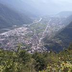 ...und mit einer unglaublich schönen Aussicht auf das Valtellina und Tirano