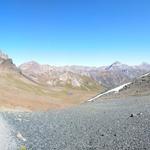 auf der anderen Seite der Fuorcla Campatsch, blicken wir in das Val Laver