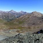 während dem Abstieg blicken wir in das Val Laver unser nächstes Zwischenziel