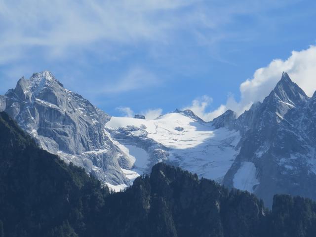 Segantini liebte diese Berge Cima della Bondasca mit Vadrec da Bondasca und Pizzi Gemelli