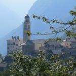 ...und vor uns taucht der Bilderbuchort Soglio 1097 m.ü.M. auf. Soglio ist das Juwel des Bergells