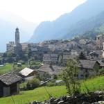 Soglio liegt auf einer hohen Terrasse der rechten Talseite und zählt zu den schönsten Bündner Dörfern