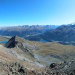 mit der Gondel und ein traumhaftes Panorama, schweben wir nach Corviglia hinunter