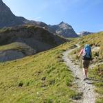 ...erreichen wir eine von den Gletscher geschaffenen Ebene