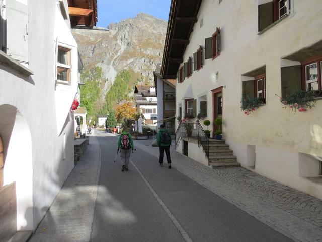 und von dort weiter Richtung Sils-Baselgia