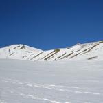 rechts von uns erkennen wir das Bärghuis Schönbüel