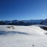 wir erreichen die ausgedehnte Usseri Alp 1797 m.ü.M.