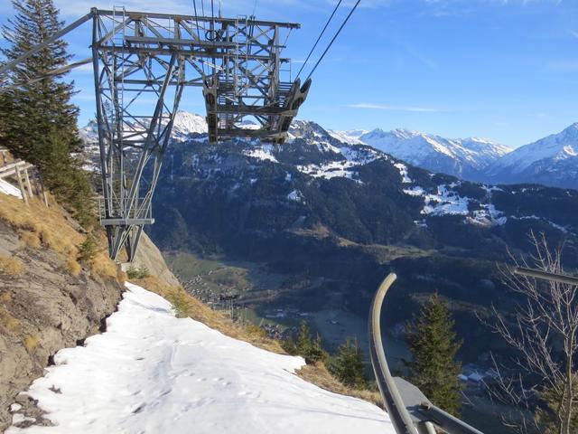 mit der Seilbahn schweben wir danach wieder ins Tal hinunter