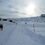 ...geht es nach Erzegg 1897 m.ü.M. zum Bärghuis-Frutt