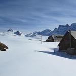 Via Fachshubel 1982 m.ü.M. gelangen wir zur Tannalp 1974 m.ü.M.