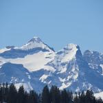 sofort erkennen wir den Uri Rotstock. Dort oben standen wir auch schon