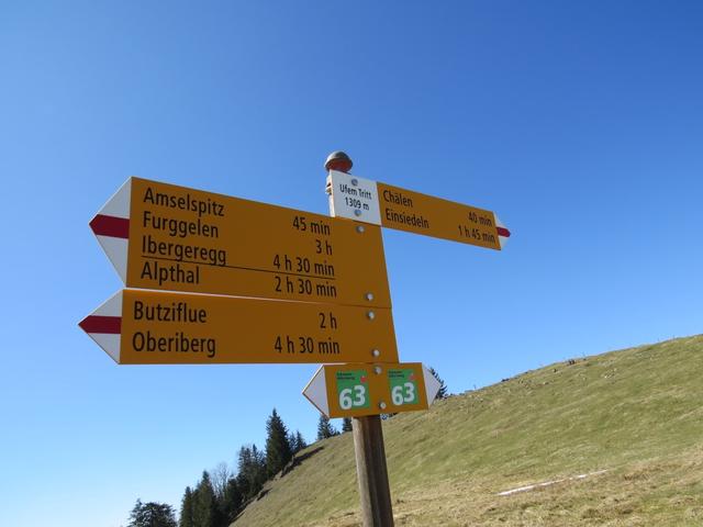 ...Ufem Tritt auf 1309 m ü. M. weiter geht es Richtung Chälen
