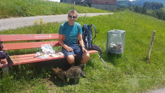 kurz vor Appenzell, Mittagspause auf einer Bank