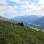 hinter St.Moritz ist gut Muottas Muragl mit der Chamanna Segantini ersichtlich. Das war eine super schöne Wanderung