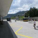 mit dem Postauto geht es danach von St.Moritz nach Sils-Maria...