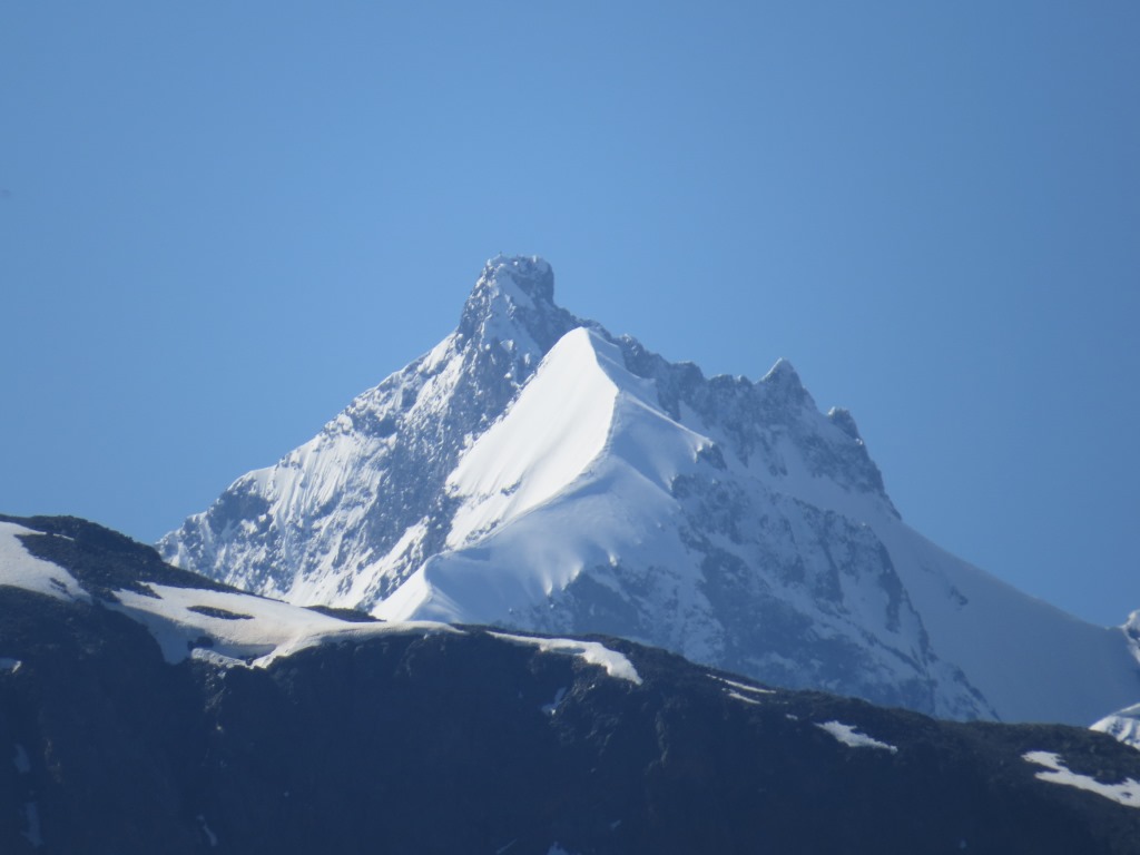 der König des Berninamassiv, der Piz Bernina mit dem weltberühmten Biancograt