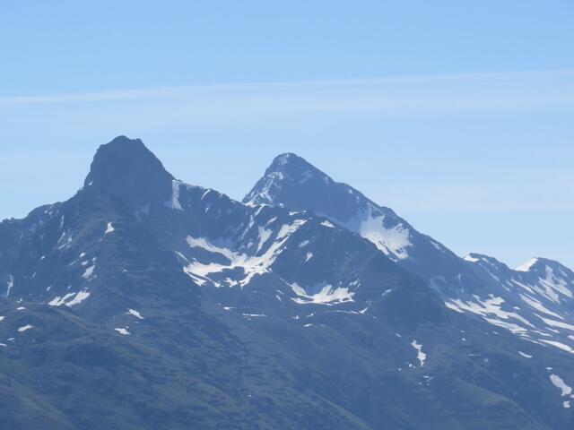 Blick zum Piz Muragl und Piz Languard. Sofort kommt uns die Wanderung hinauf zum Piz Languard in den Sinn