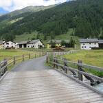 wir überqueren den Bach Vallember der das ganze Val Susauna durchquert