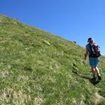 der Aufstieg über den Zickzack-Bergpfad zur Fuorcla Chamuera fühlt sich an, als würde er nie enden