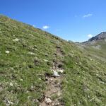 ...Gipfel des Piz Chatscheders entlang, hinüber zur Fuorcla Chamuera
