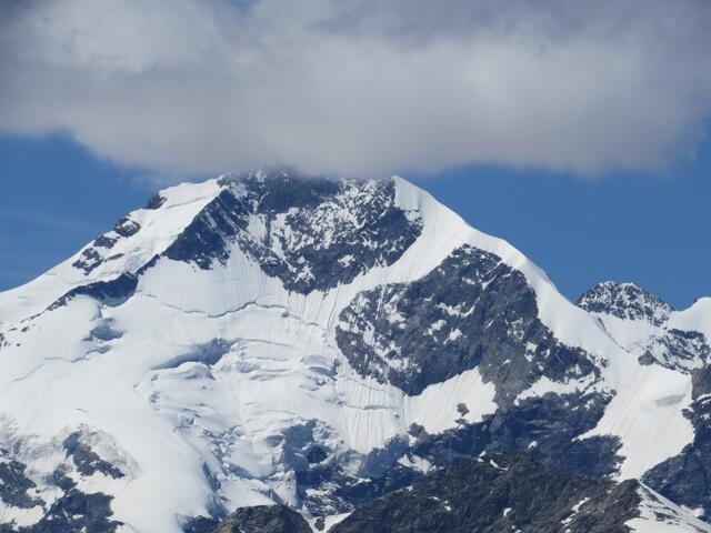 der Piz Bernina mit dem messerscharfen Biancograt