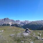 Blick zum Piz Madlain, ins Val Sesvenna, zum Piz d'Immez und zum Piz Cristanas