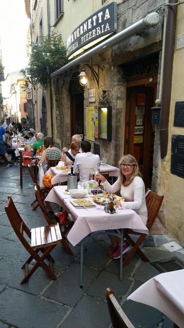 in der Trattoria la Tavernetta in der Altstadt von Bolsena, haben wir danach sehr gut gegessen