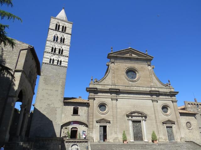 wir laufen zur Piazza San Lorenzo mit der gleichnamigen Kathedrale