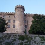 das Schloss gilt als eines der besterhaltenen und grössten in Italien