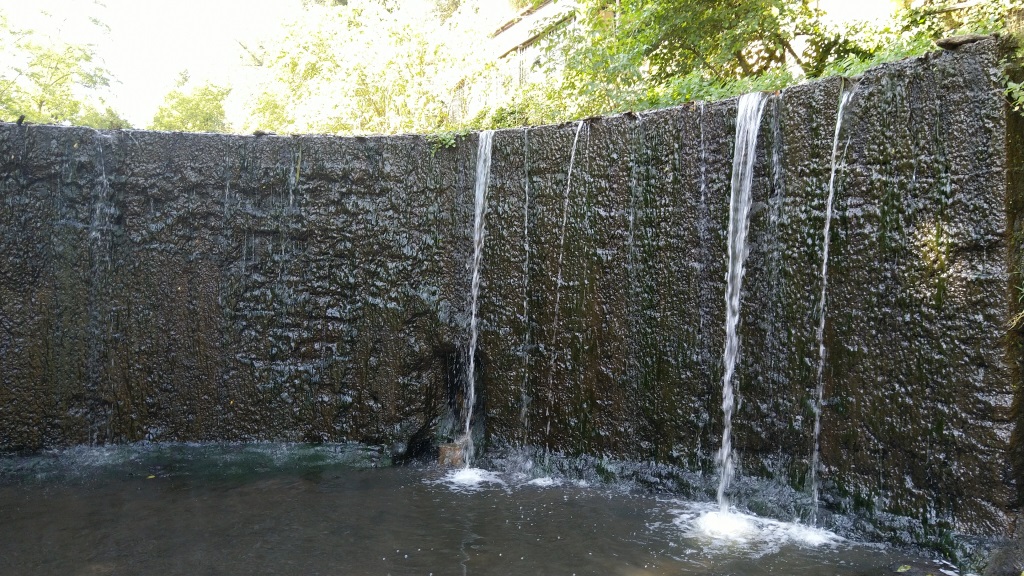 bei den Cascate della Mola