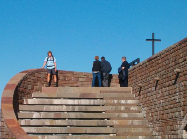 Mäusi bei der Botta Kirche