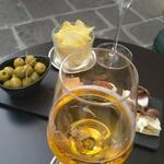 in der Altstadt von Gubbio geniessen wir einen Aperitivo